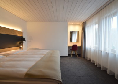 Junior Suite Deluxe Schlafzimmer | Hotel Laaxerhof